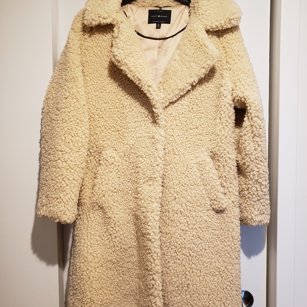WOMENS TEDDY BEAR COAT